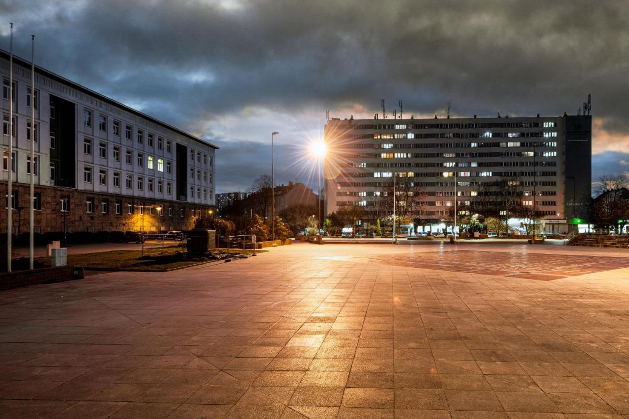Kairos Apartments - Silver - Darmowy Parking, Scisle Centrum Gliwice Buitenkant foto